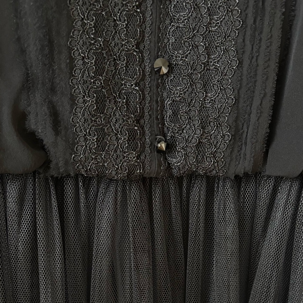 Alice + Olivia Black Lace Dress - Picture 4 of 9